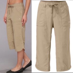 The North Face Horizon 2.0 Khaki Capris Size 4
